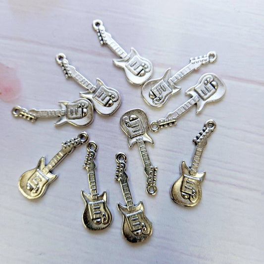 Dije metálico Guitarra eléctrica #37 (10un)