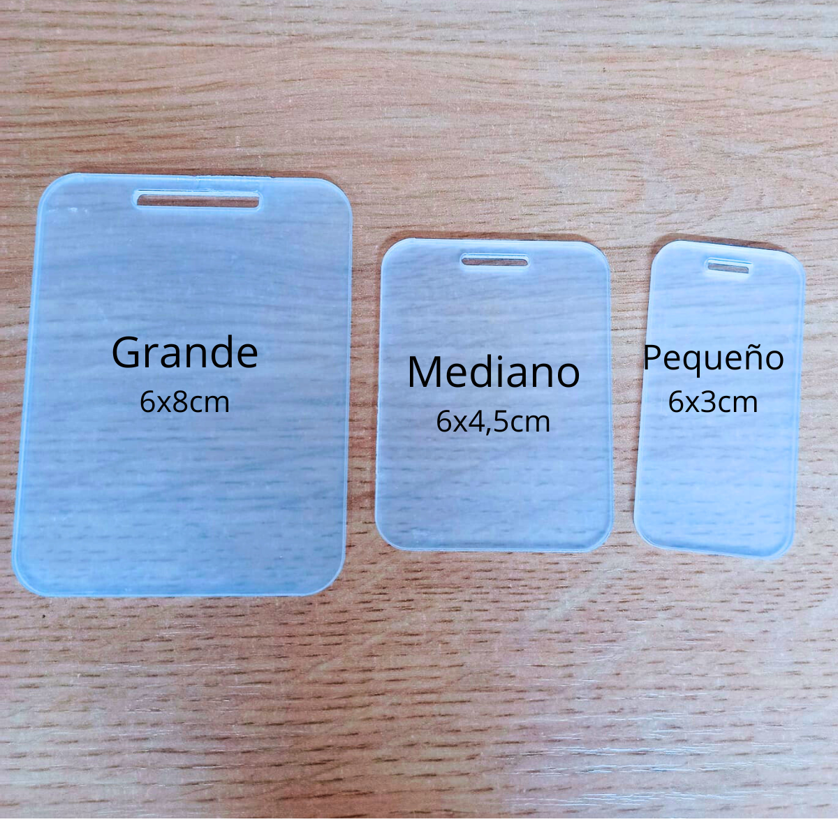 Tag acrílico Transparente 6x4,5cm